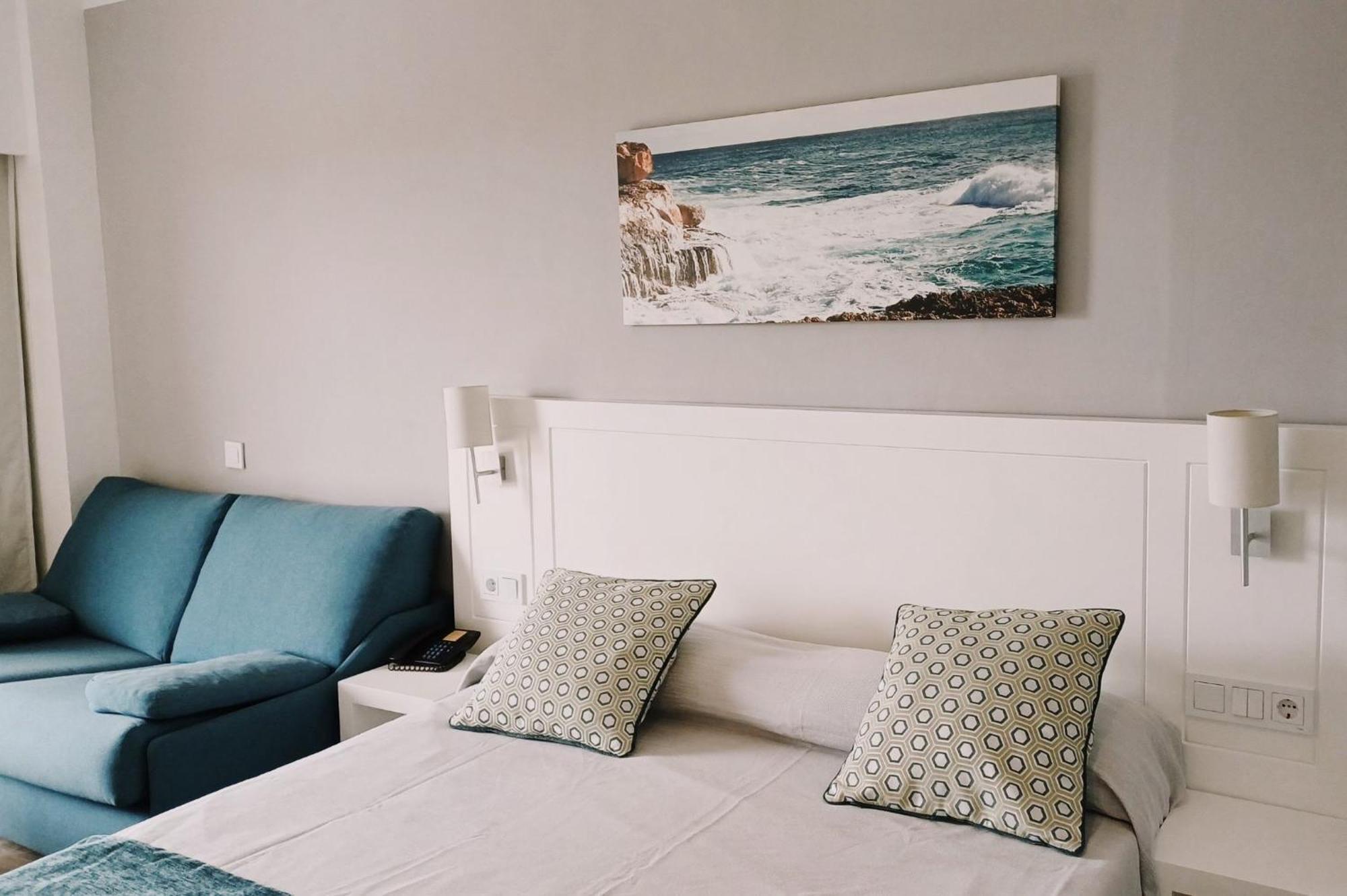 Hotel Pinos Playa Сантаньї Екстер'єр фото