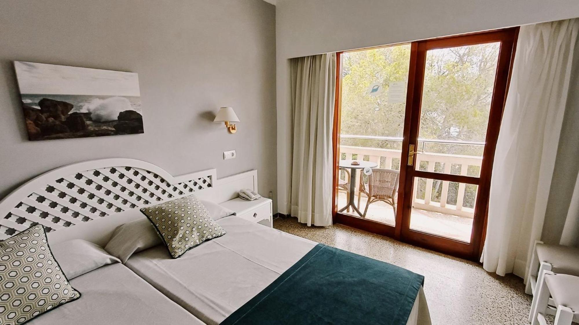 Hotel Pinos Playa Сантаньї Екстер'єр фото
